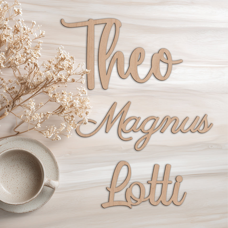 Schriftzüge aus Holz