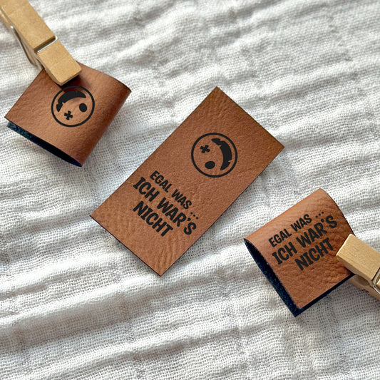 Umschlaglabel "Egal was, Smiley"