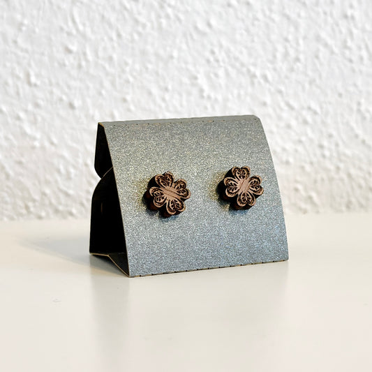 Ohrstecker "Glücksklee" Nuss