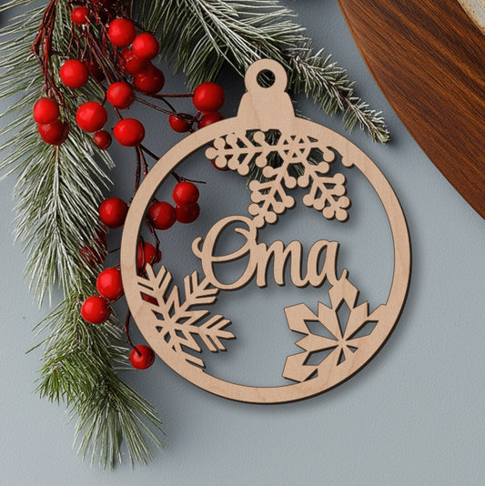 Weihnachtskugel "Oma"